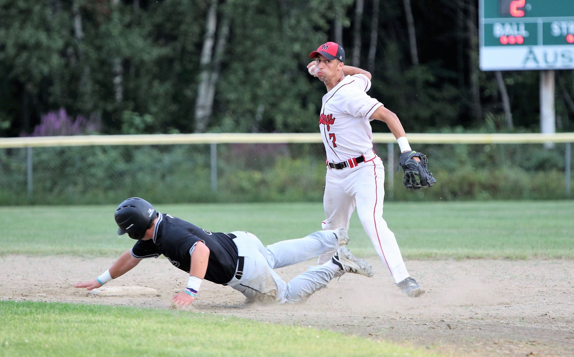 Mustangs Fall to SM on the Road