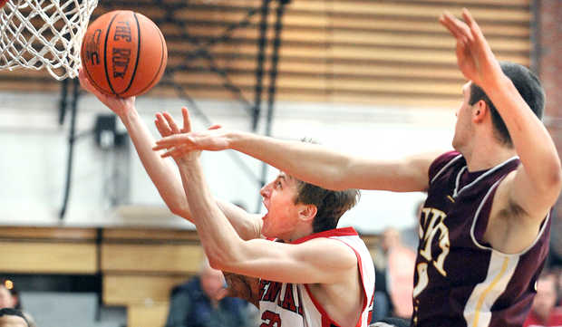 CMCC Men's Basketball:  Mustangs Go Deep