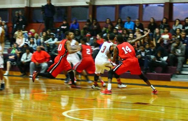 Men's Basketball Overwhelms UMA