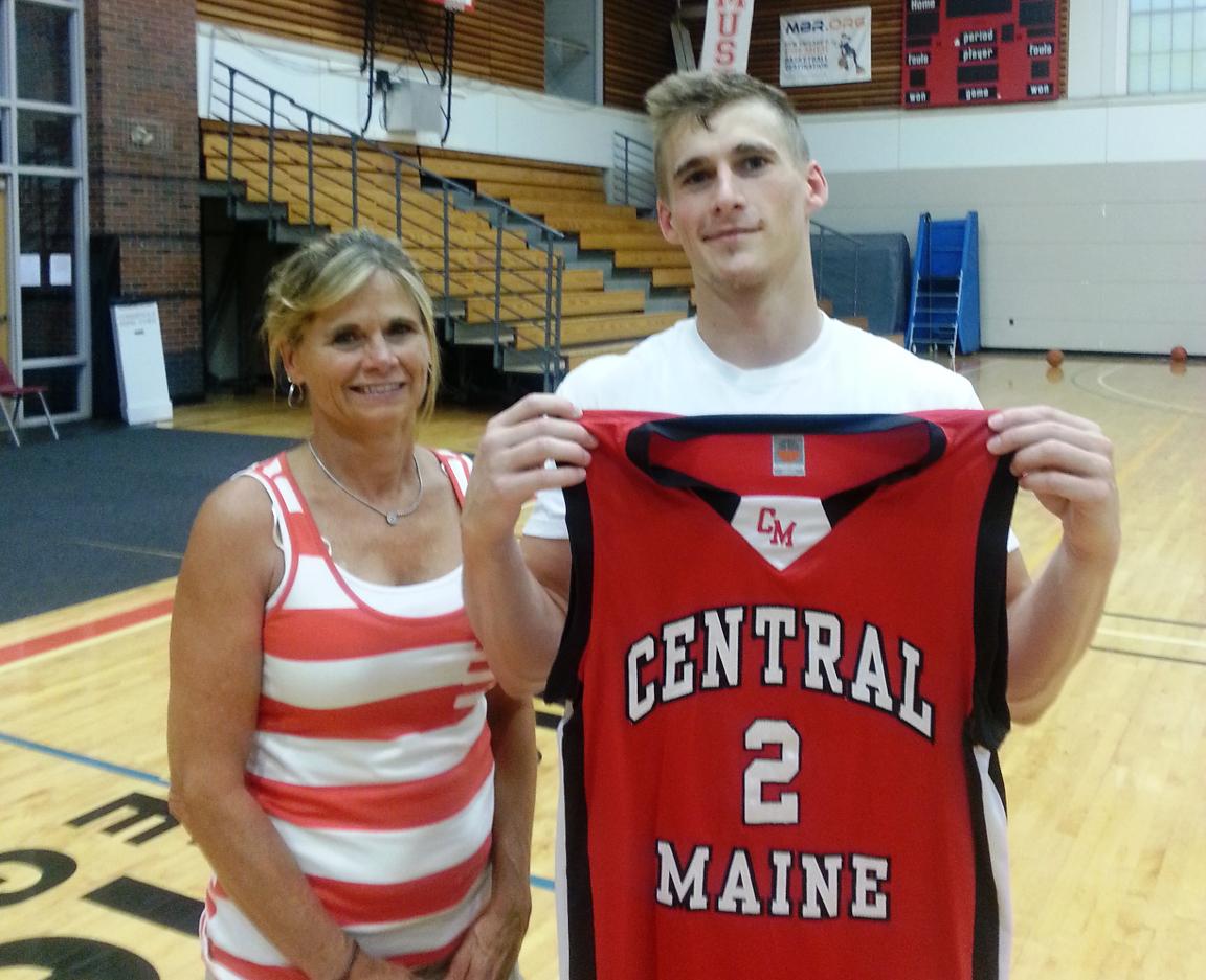 Tennessee Native, Ben Barnes, Commits to Mustangs