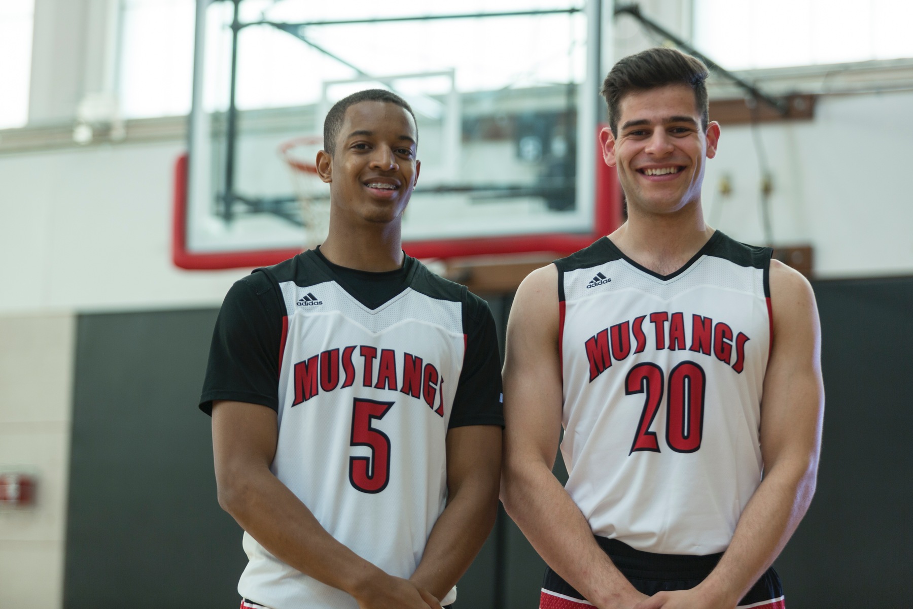 Mustangs Name 2016 Basketball Captains