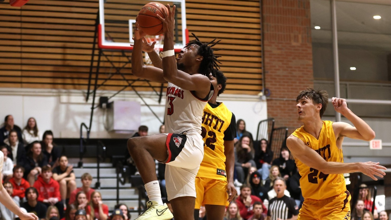 Moore&rsquo;s Career-Best 30 Gets CMCC Past NHTI