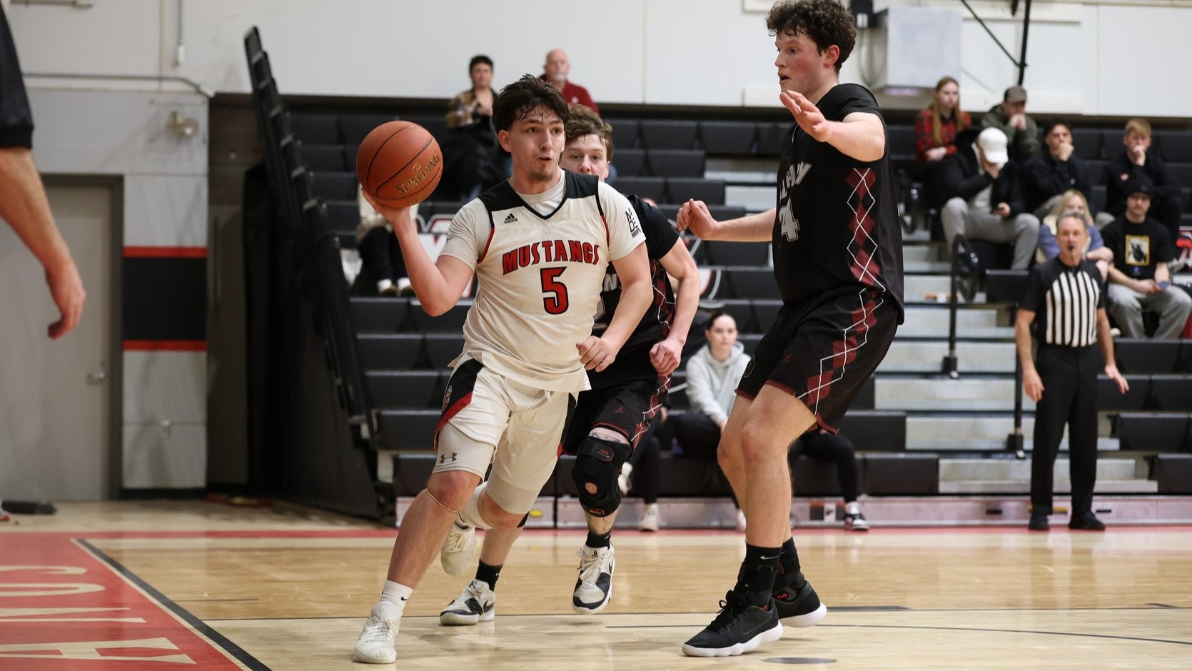 Men&rsquo;s Basketball Dominates 1st Half, Beats ACPHS 89-72