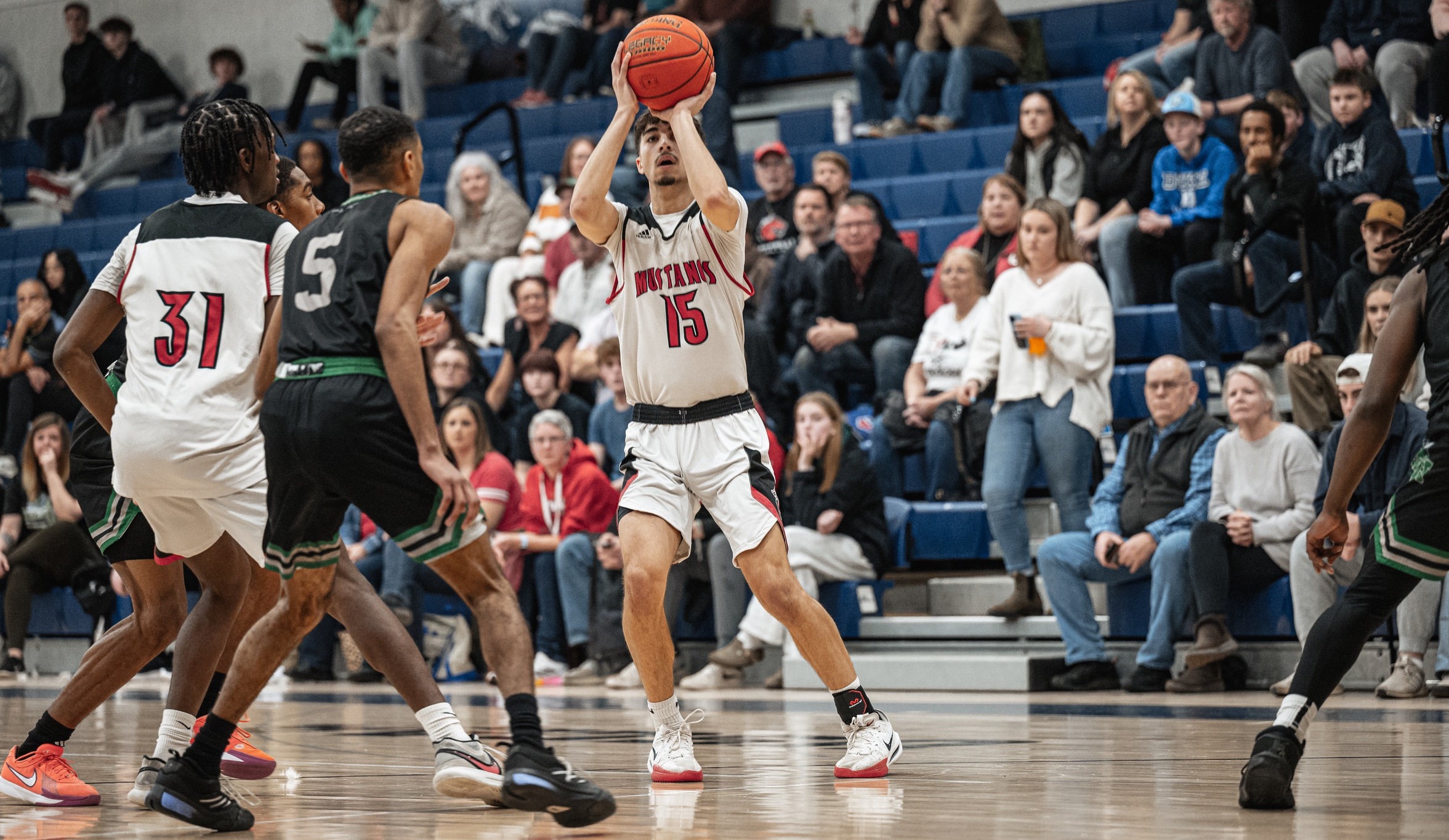 Men&rsquo;s Basketball Falls in Semis to VTSU-Randolph