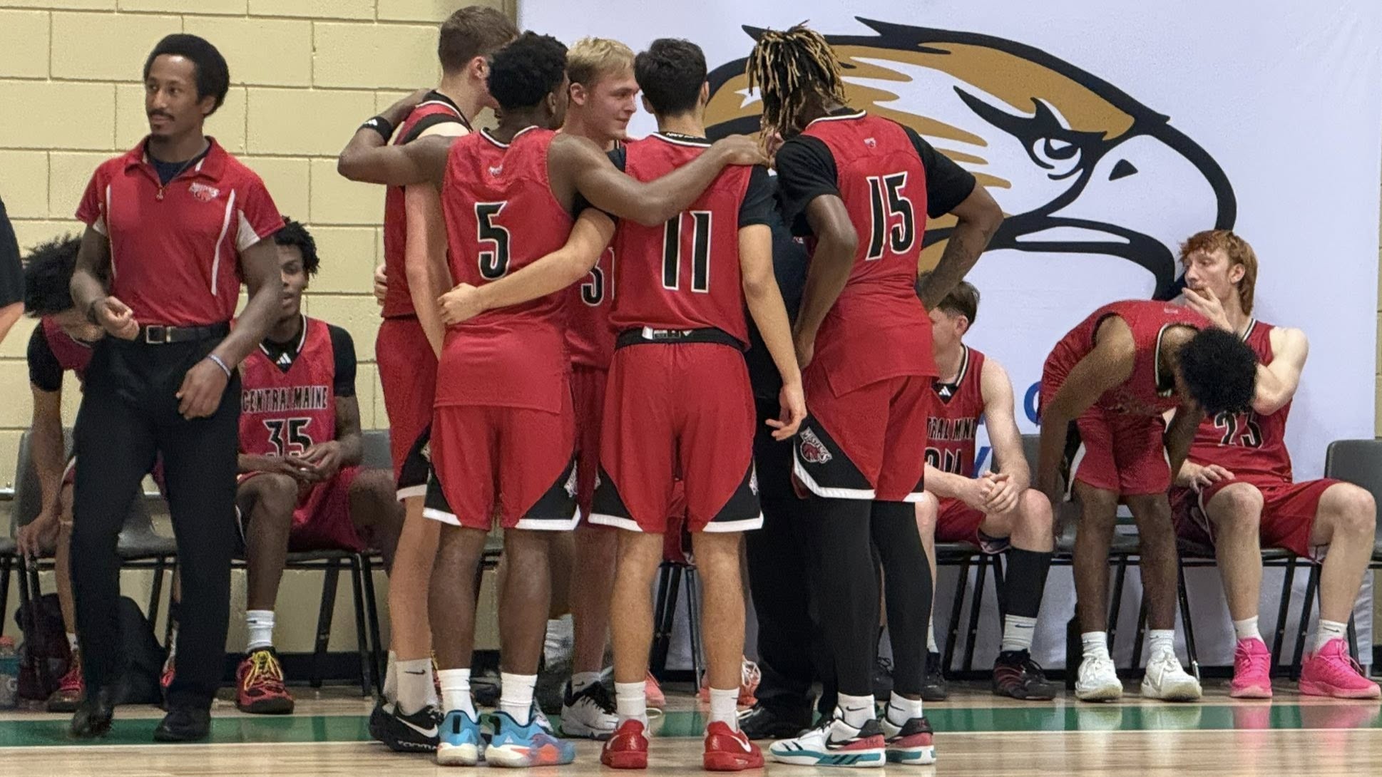 Mustangs Avenge Loss to Lynx, Win 77-66