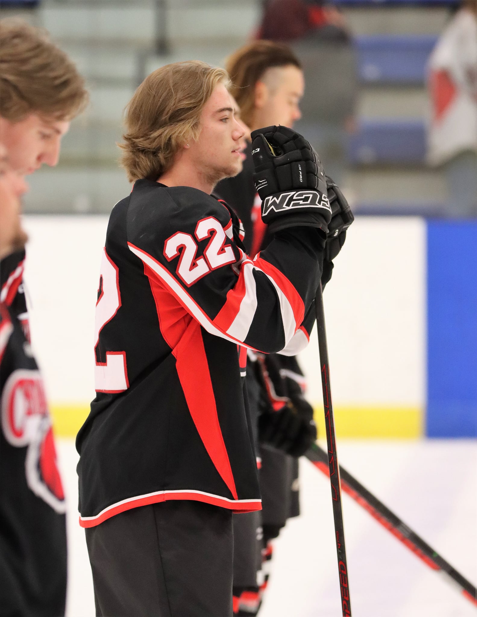 Dartmouth Nips Mustangs in Tight Contest