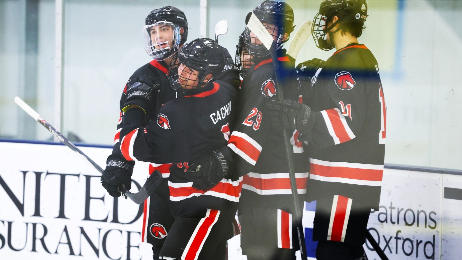 Men&rsquo;s Hockey Guts Out Win at WPI, 5-4 in OT