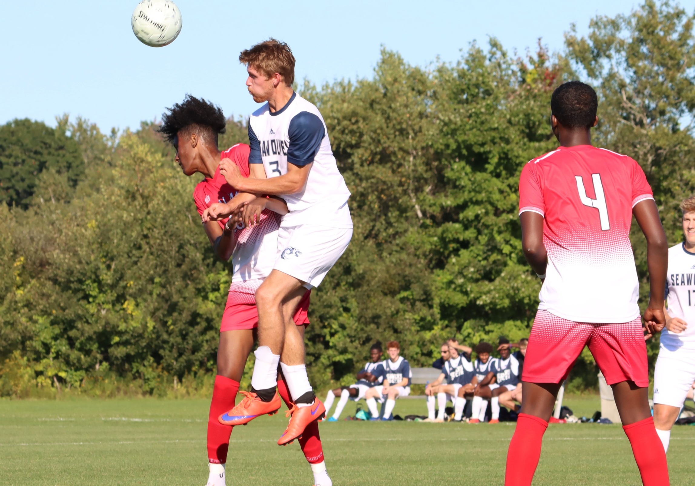Mustangs kick Seawolves
