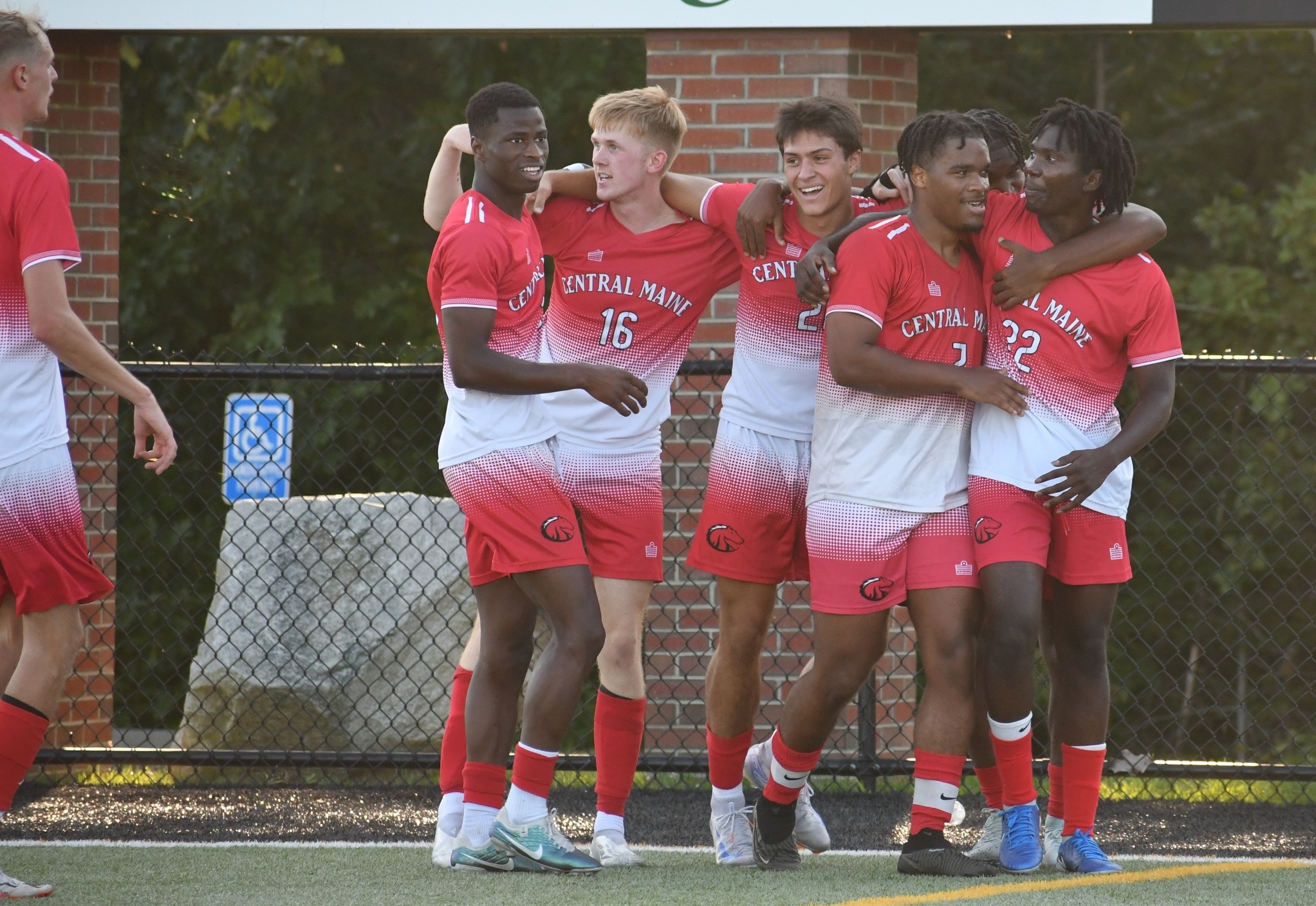 Nzuzi&rsquo;s Goal Powers Mustangs Past Terriers