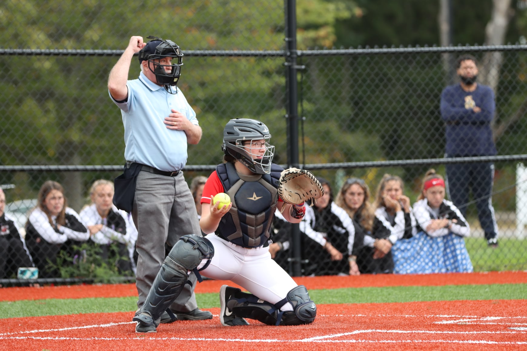 Mustangs Drop Twin Bill at UMPI