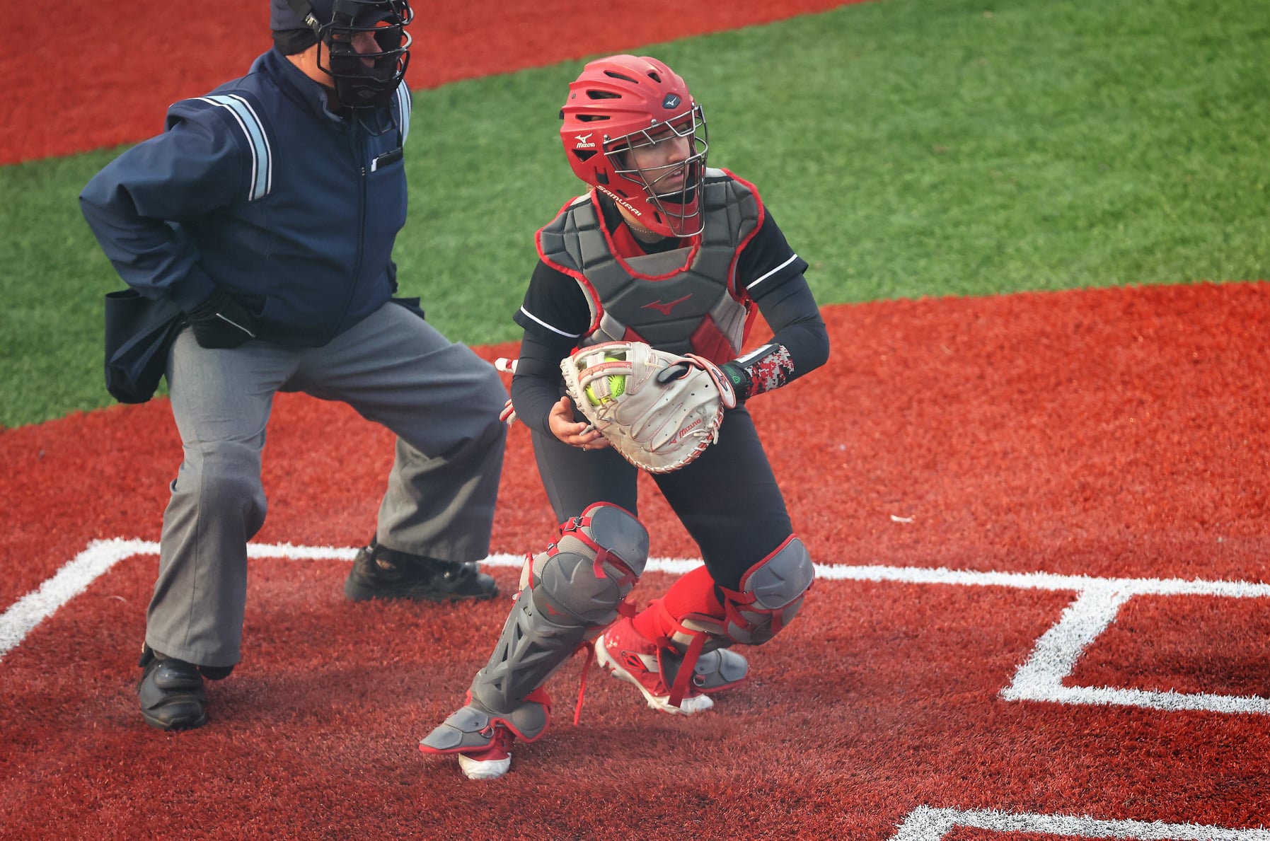 Bobcats Slide by Mustangs