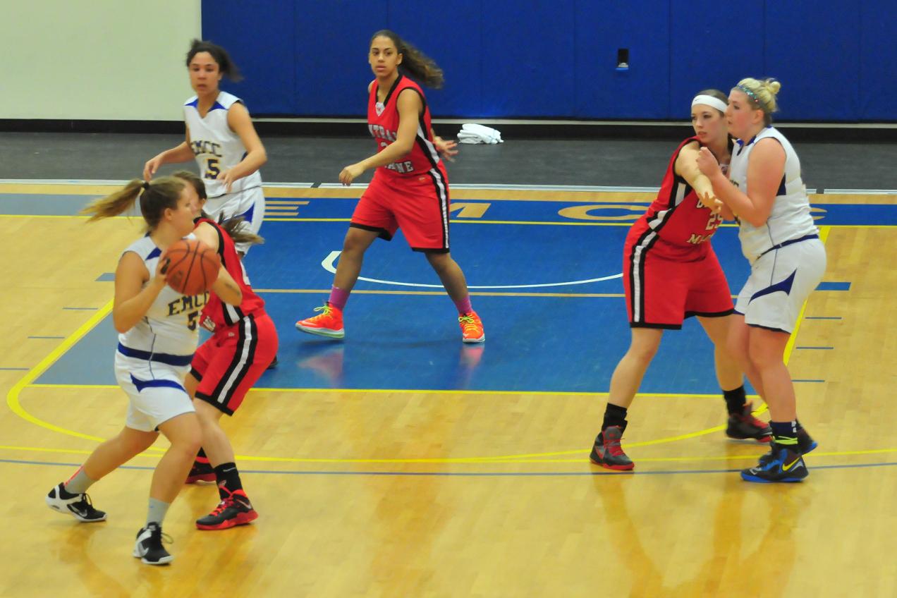 Lady Mustangs Clip Golden Eagles