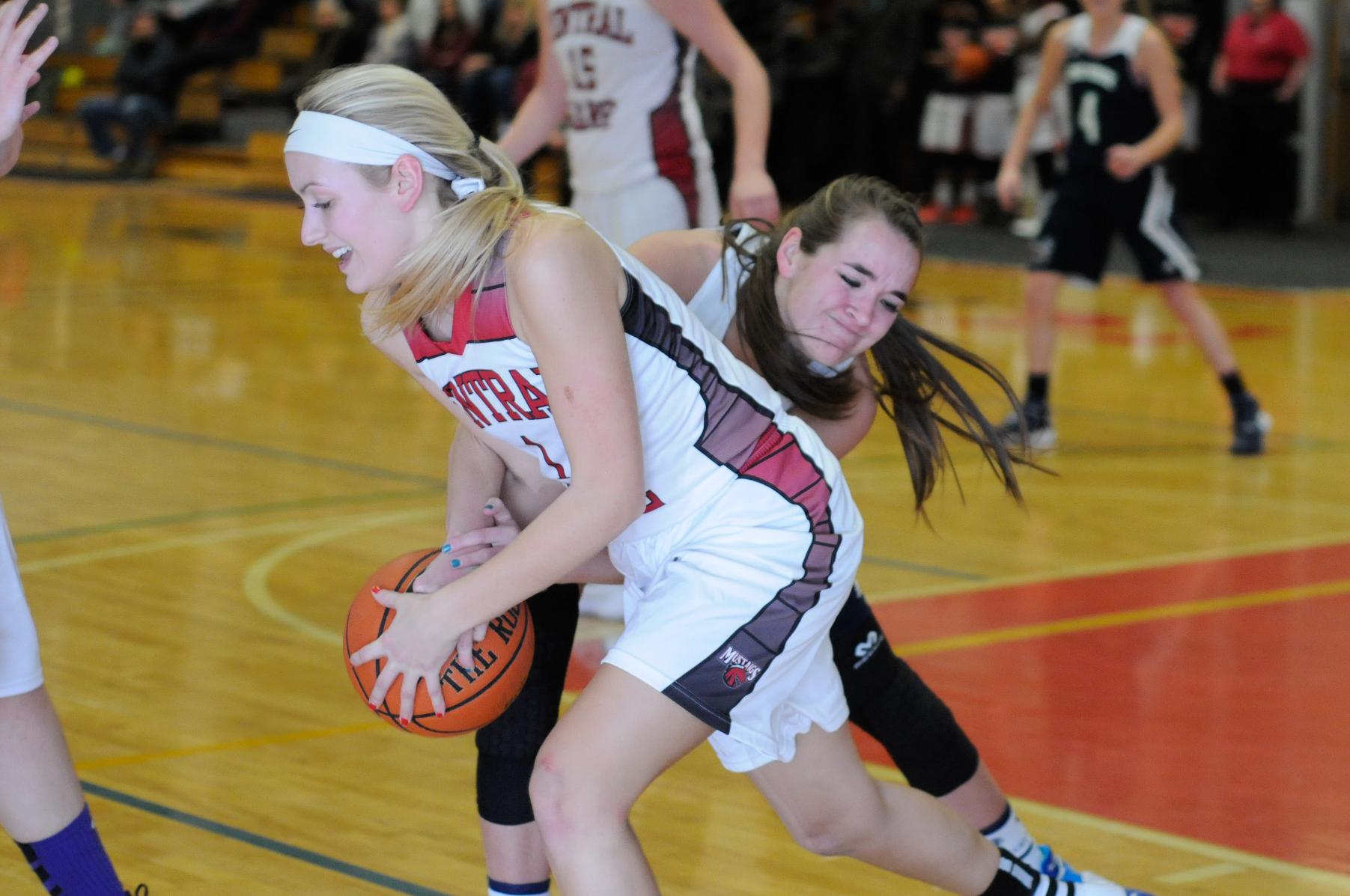 Lady Mustangs start 2nd Semester Off with Easy Win