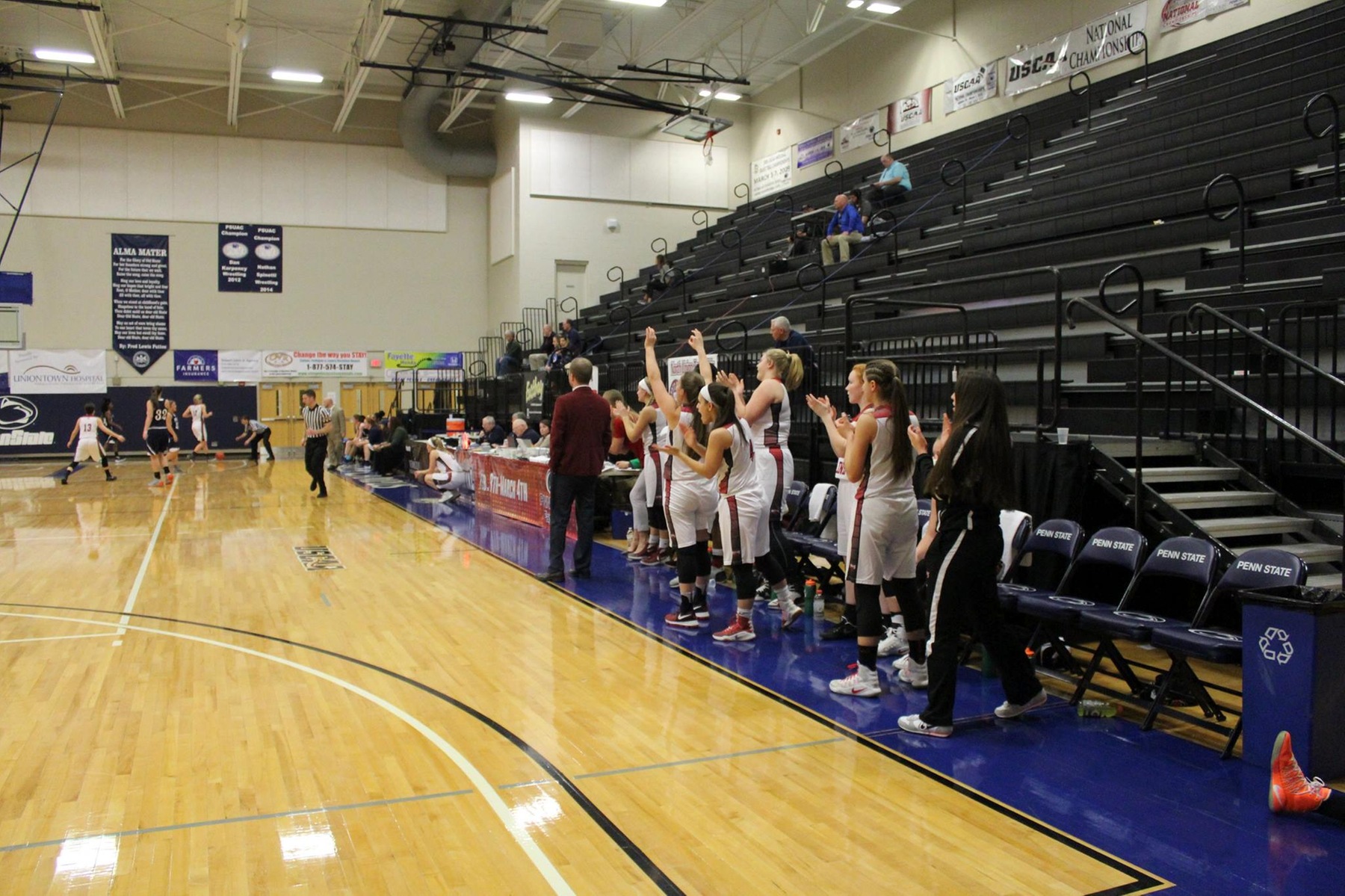 Lady Mustangs smother Seawolves in 2nd half