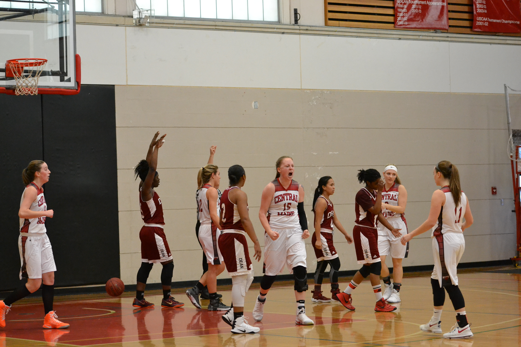 Women's Basketball cruises past Unity