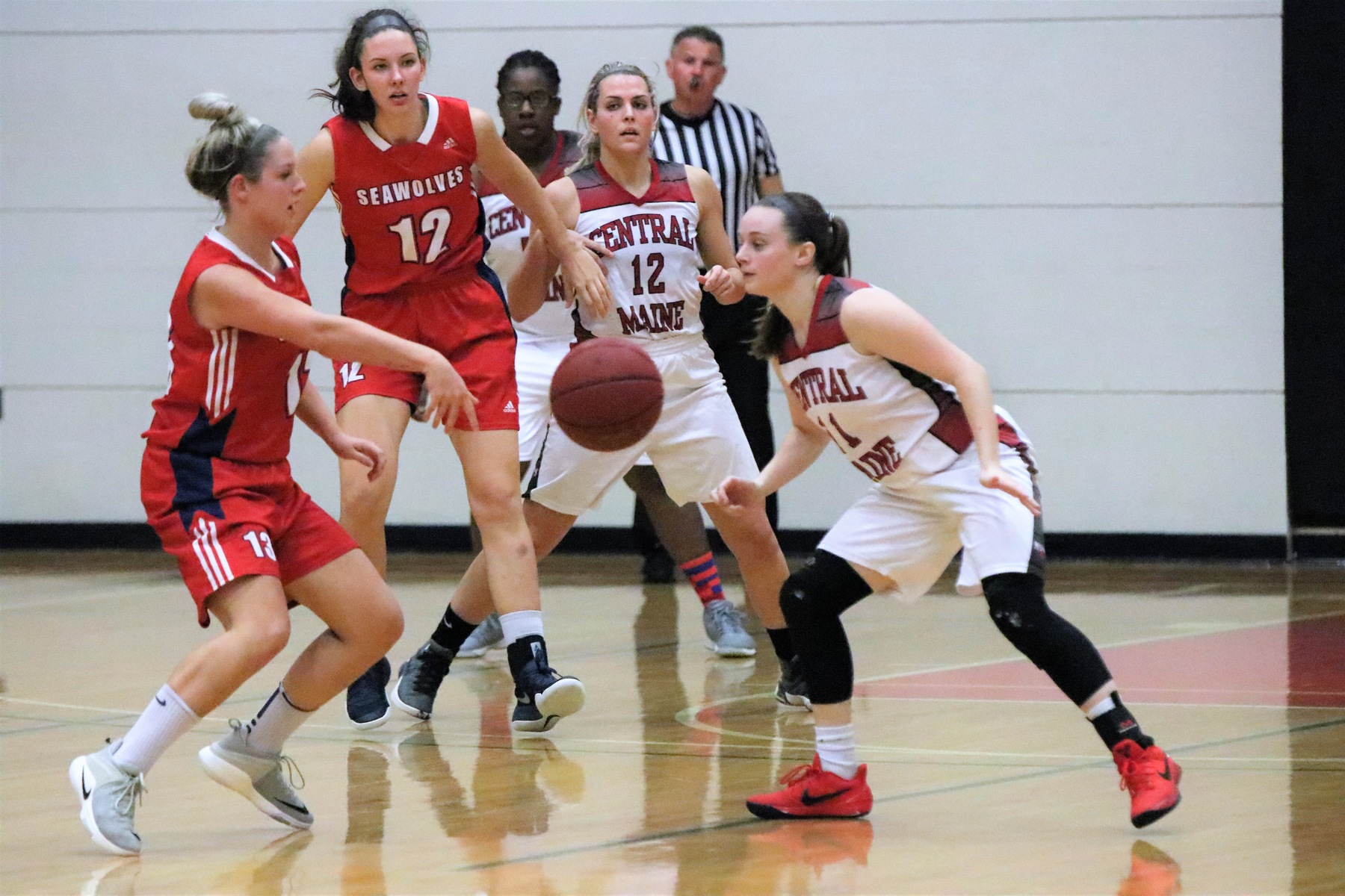 Lady Mustangs surge past Moose