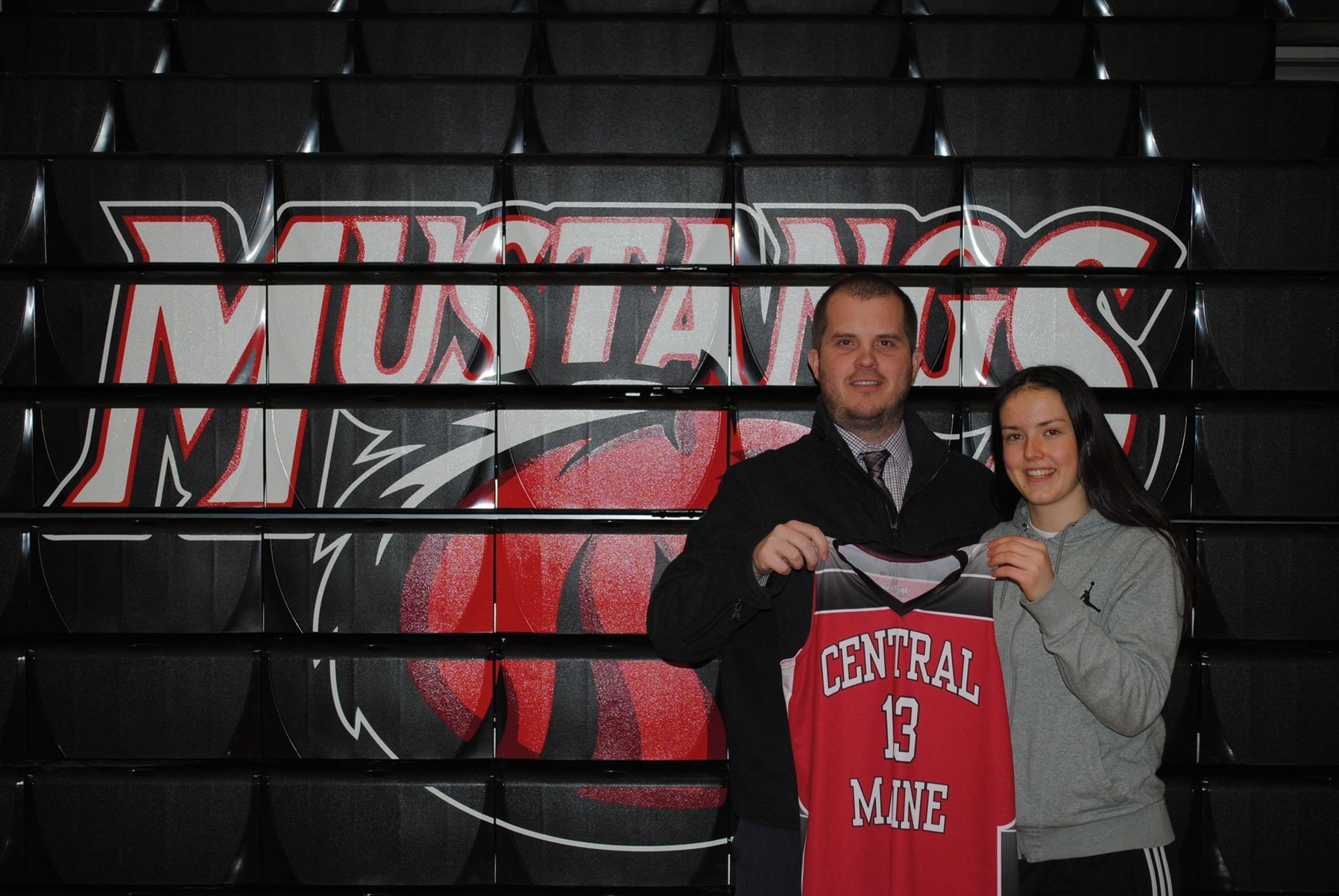 Women's Basketball lands UK guard