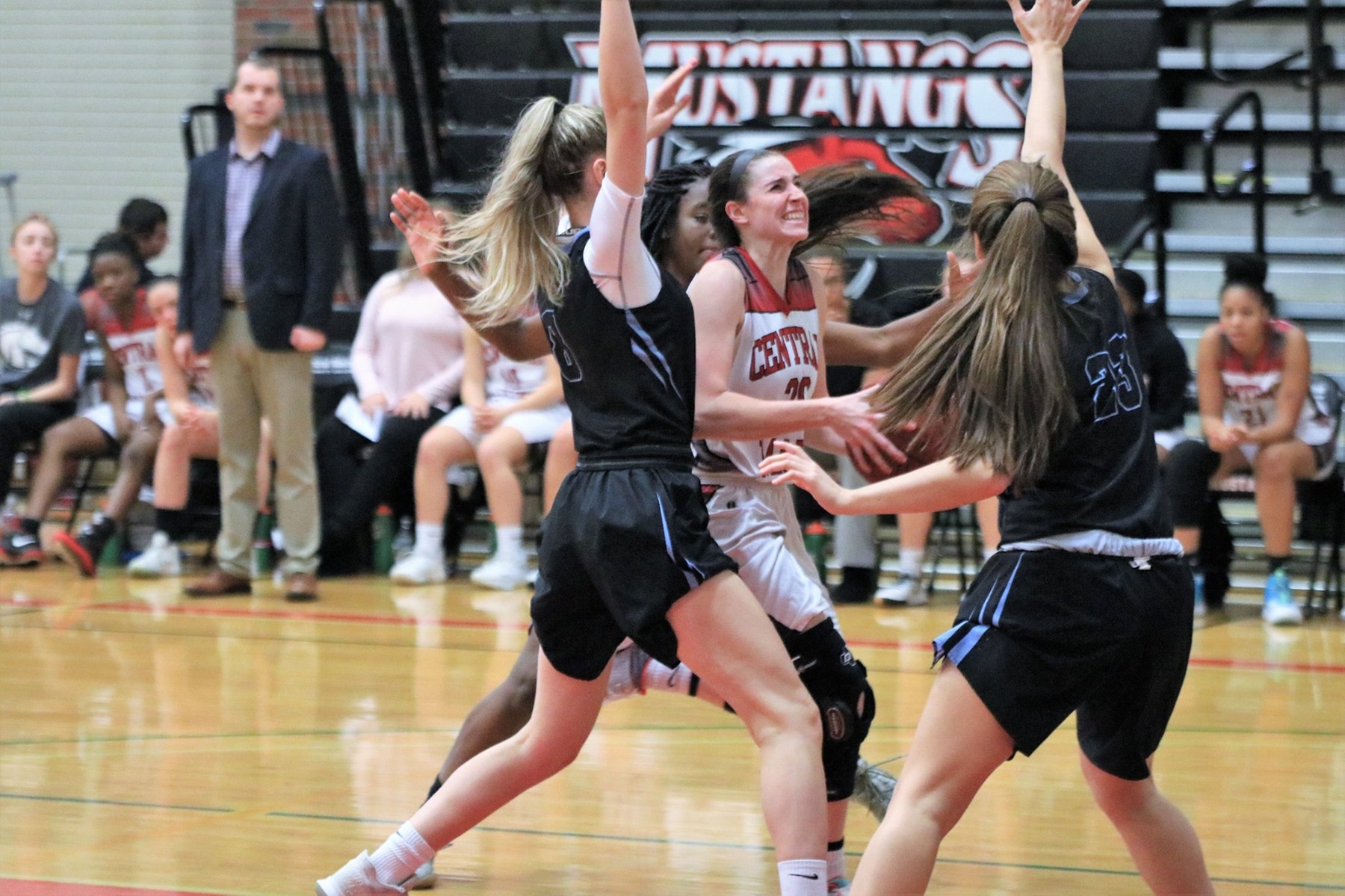 Women's Basketball snaps 56-game YSCC win streak in loss
