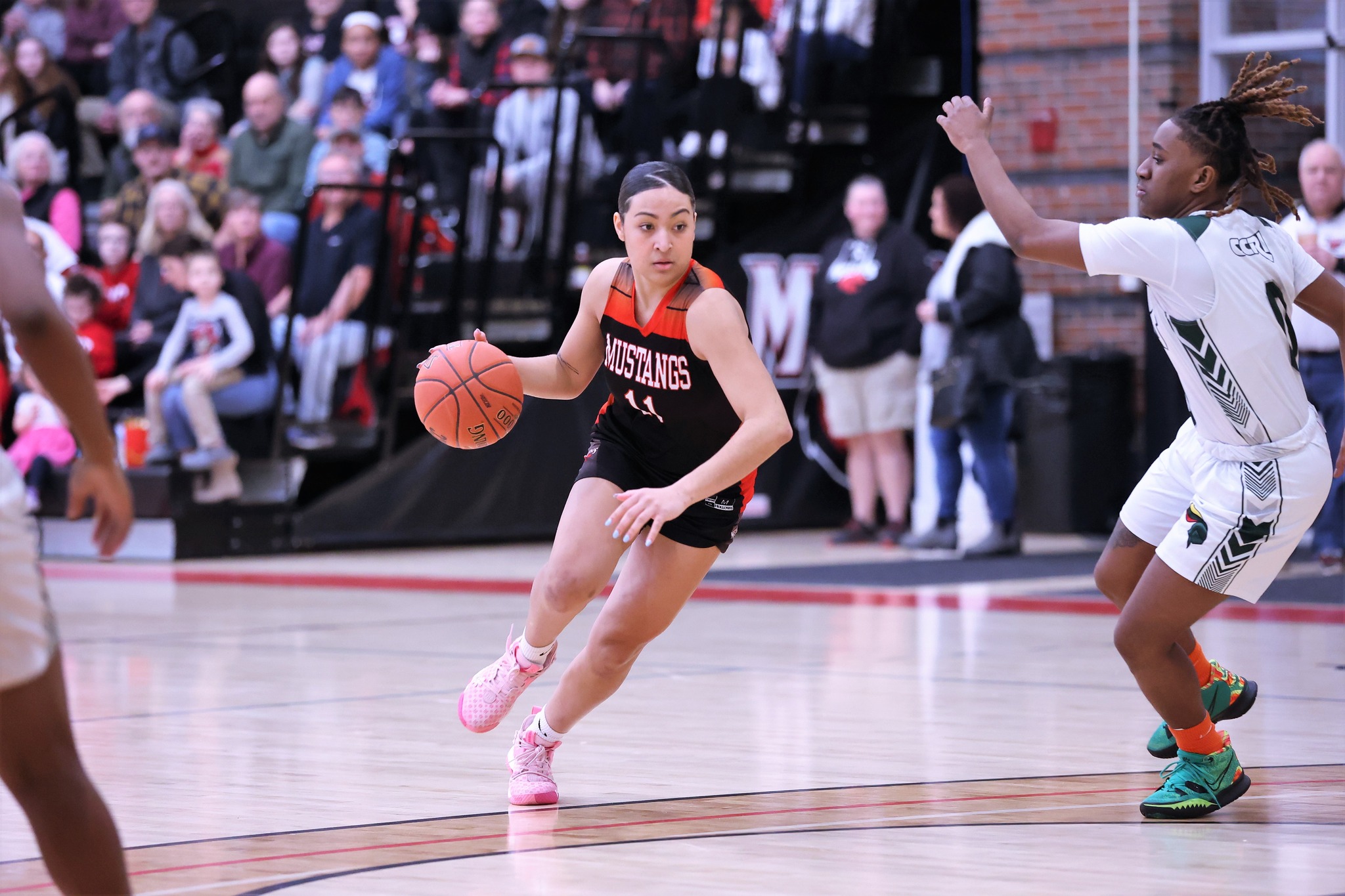 Mustangs get revenge, best nationally-ranked CCRI