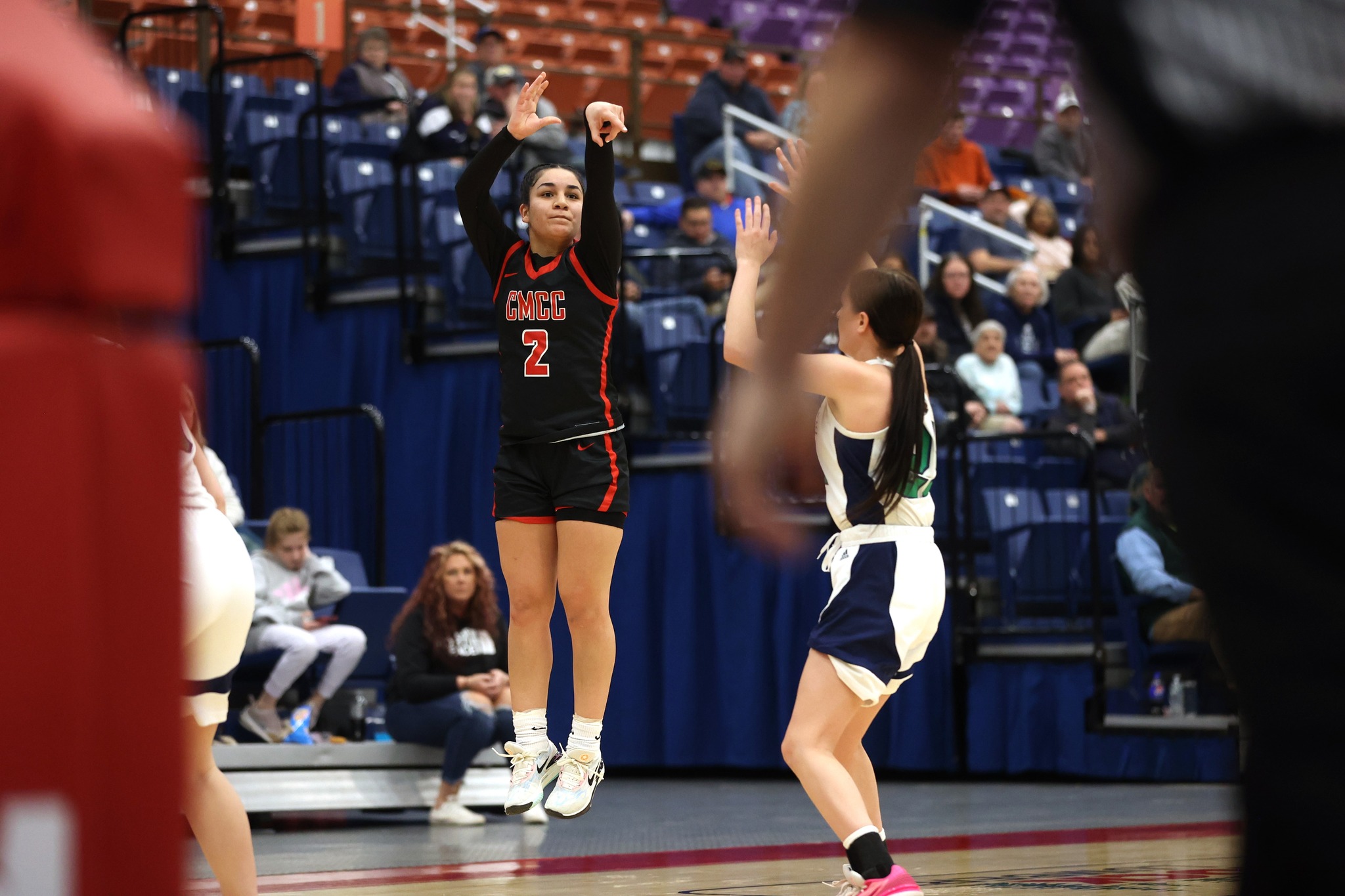 Mustangs sweep road trip