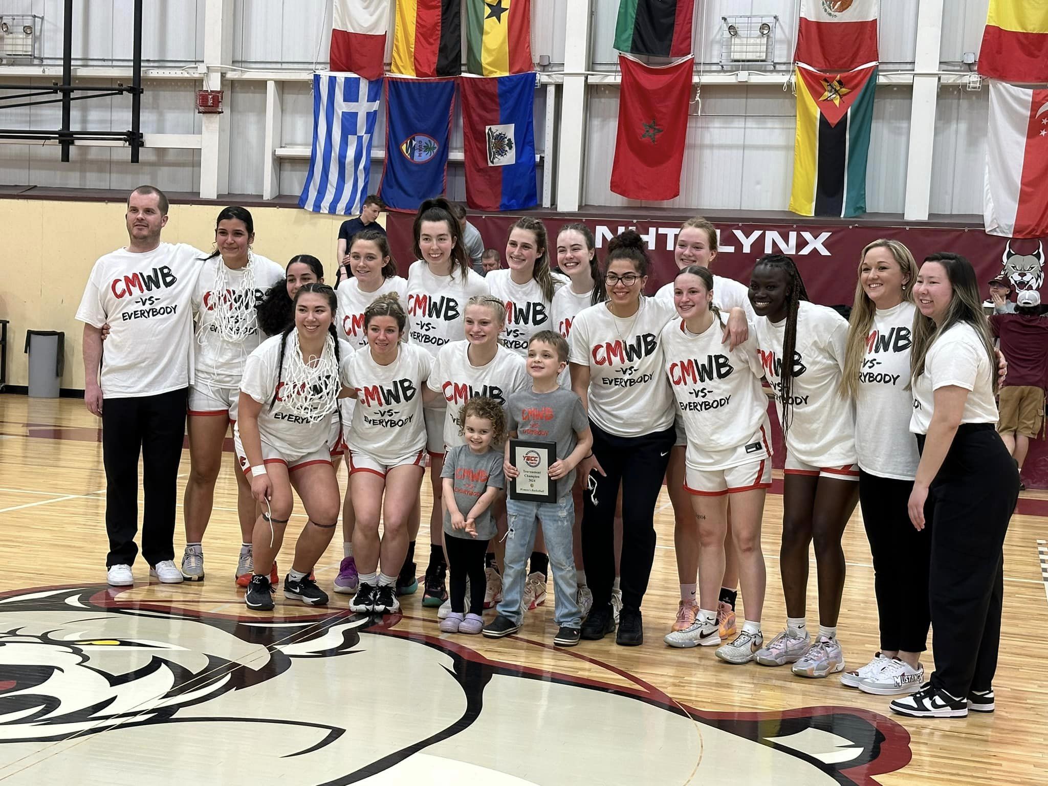 Women's Basketball sweeps YSCC weekend