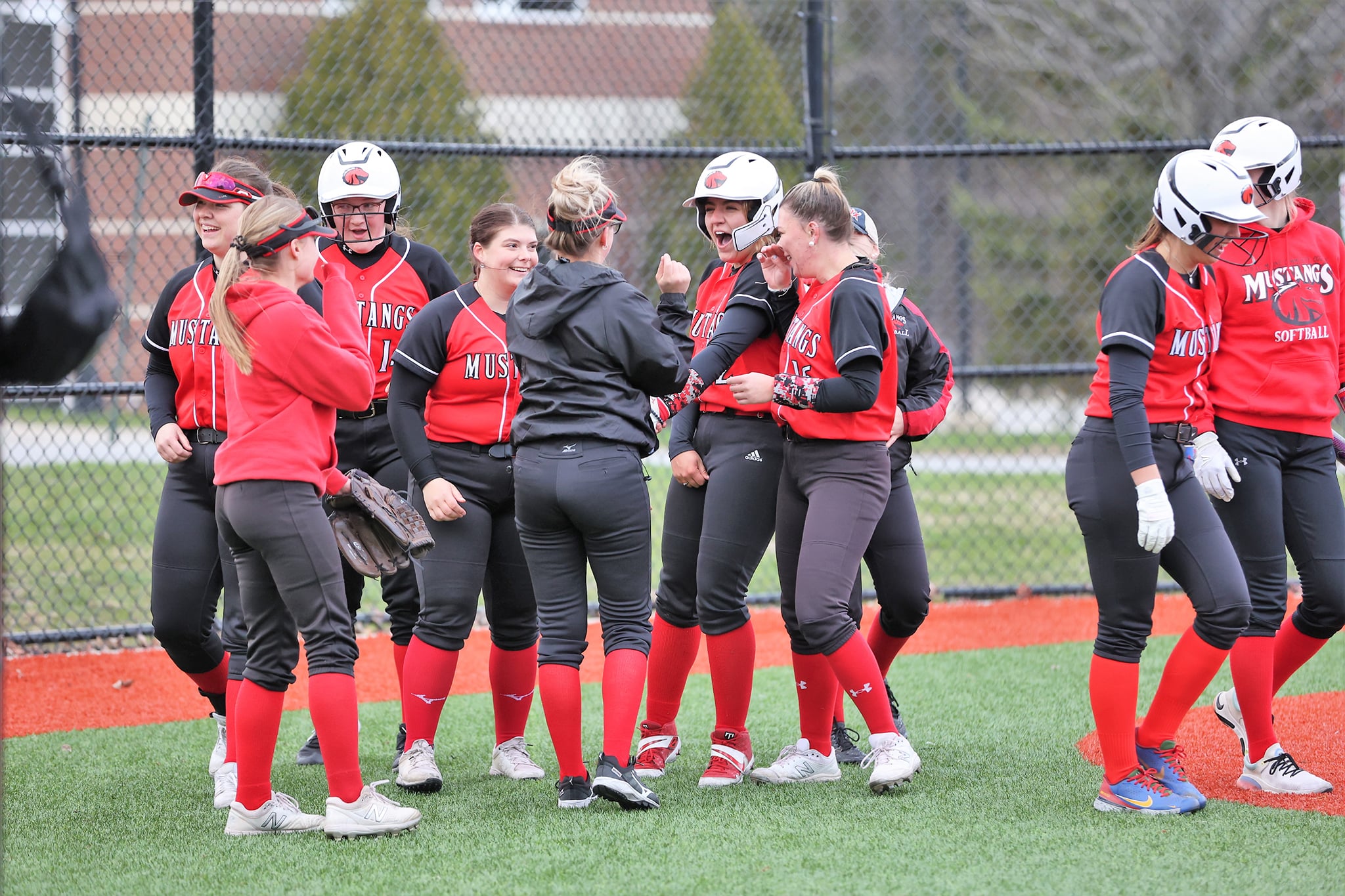 Mustangs Topple Seawolves