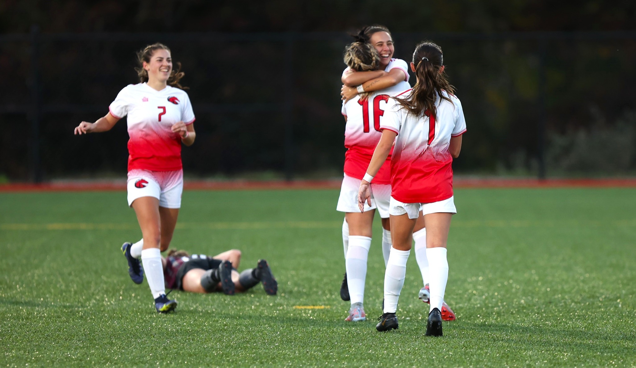 Women's Soccer flattens NHTI