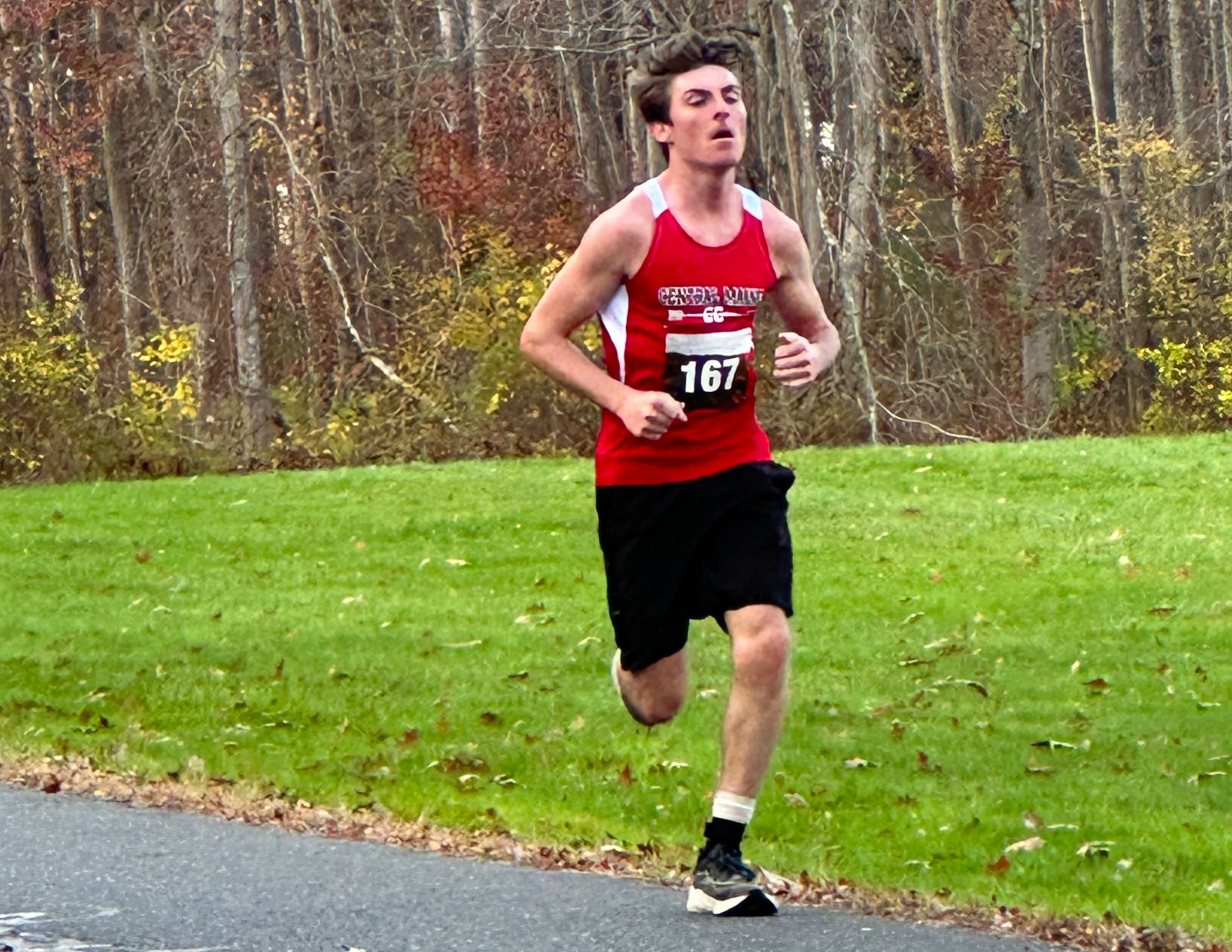 Cross Country Wraps Up Season at YSCC Championships